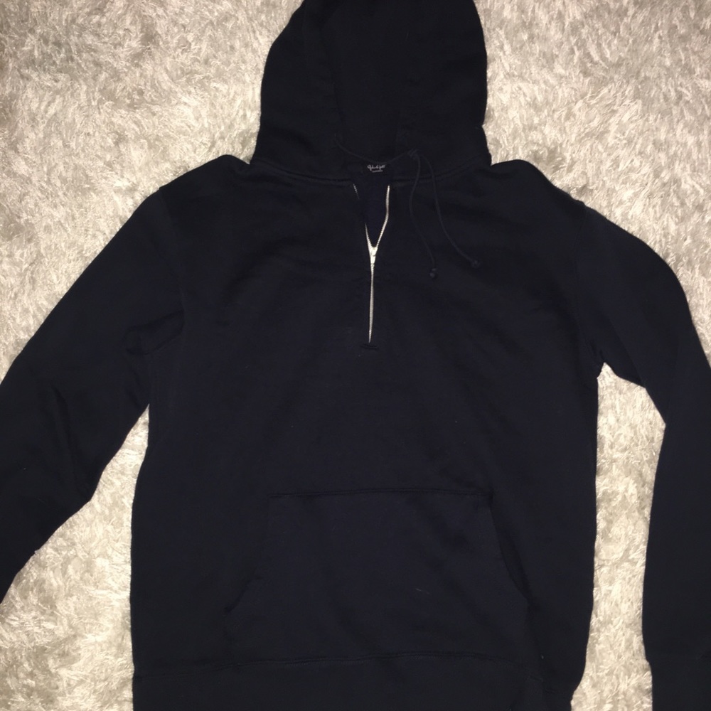 Brandy Melville quarter sip sweater hoodie